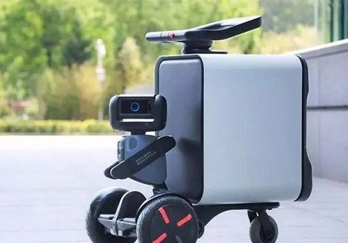 物流領(lǐng)域新戰(zhàn)場(chǎng):配送機(jī)器人投入使用